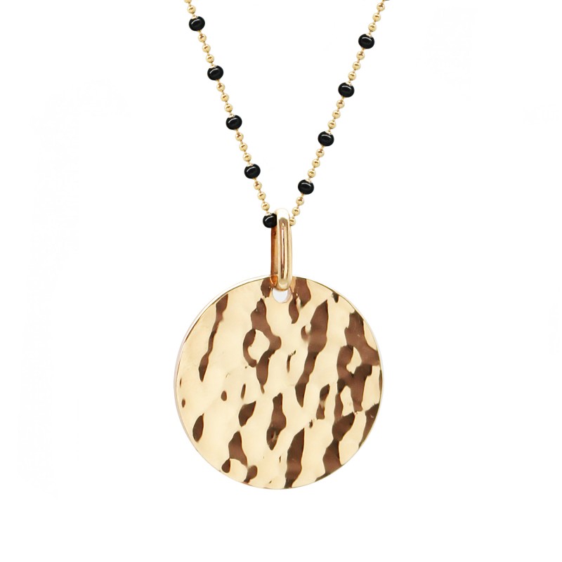 Pendentif petite médaille martelée - Chaine perles émaillées noires - Plaqué or